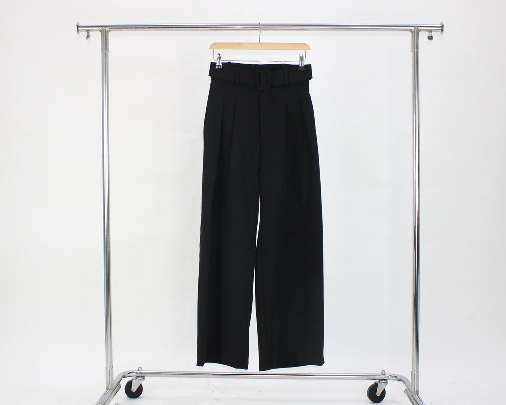 P443 Pantalon con Cinto Pierna Ancha Pinzas