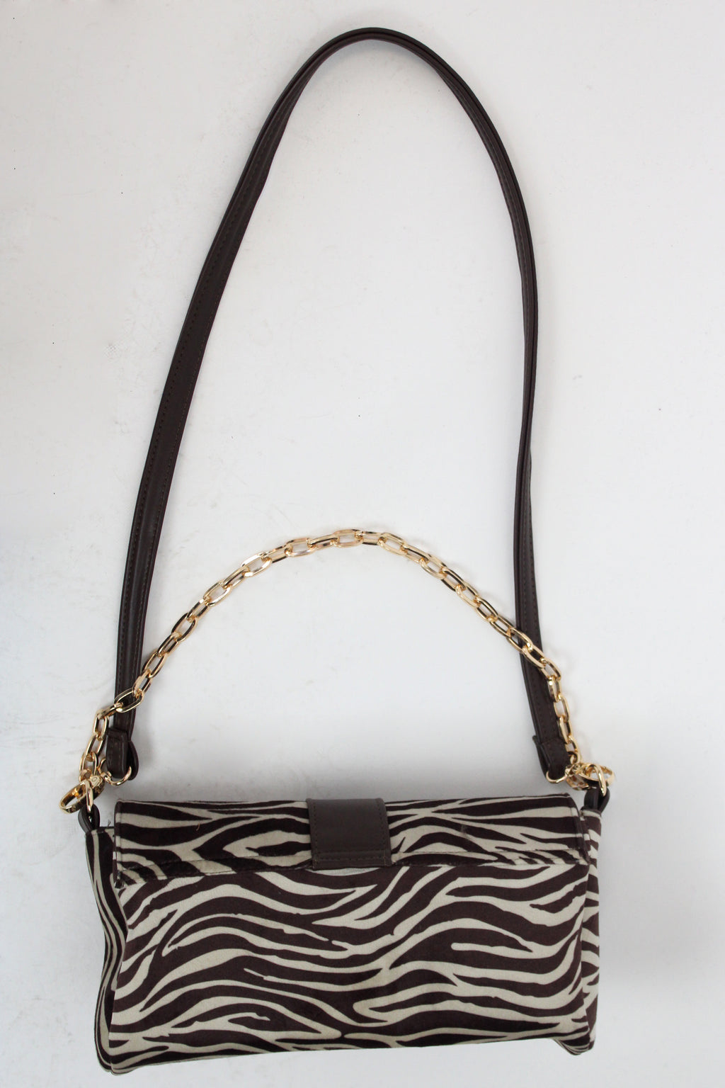 2148 Bolsa Rectangular Zebra Cafe Terciopelo y Hebilla