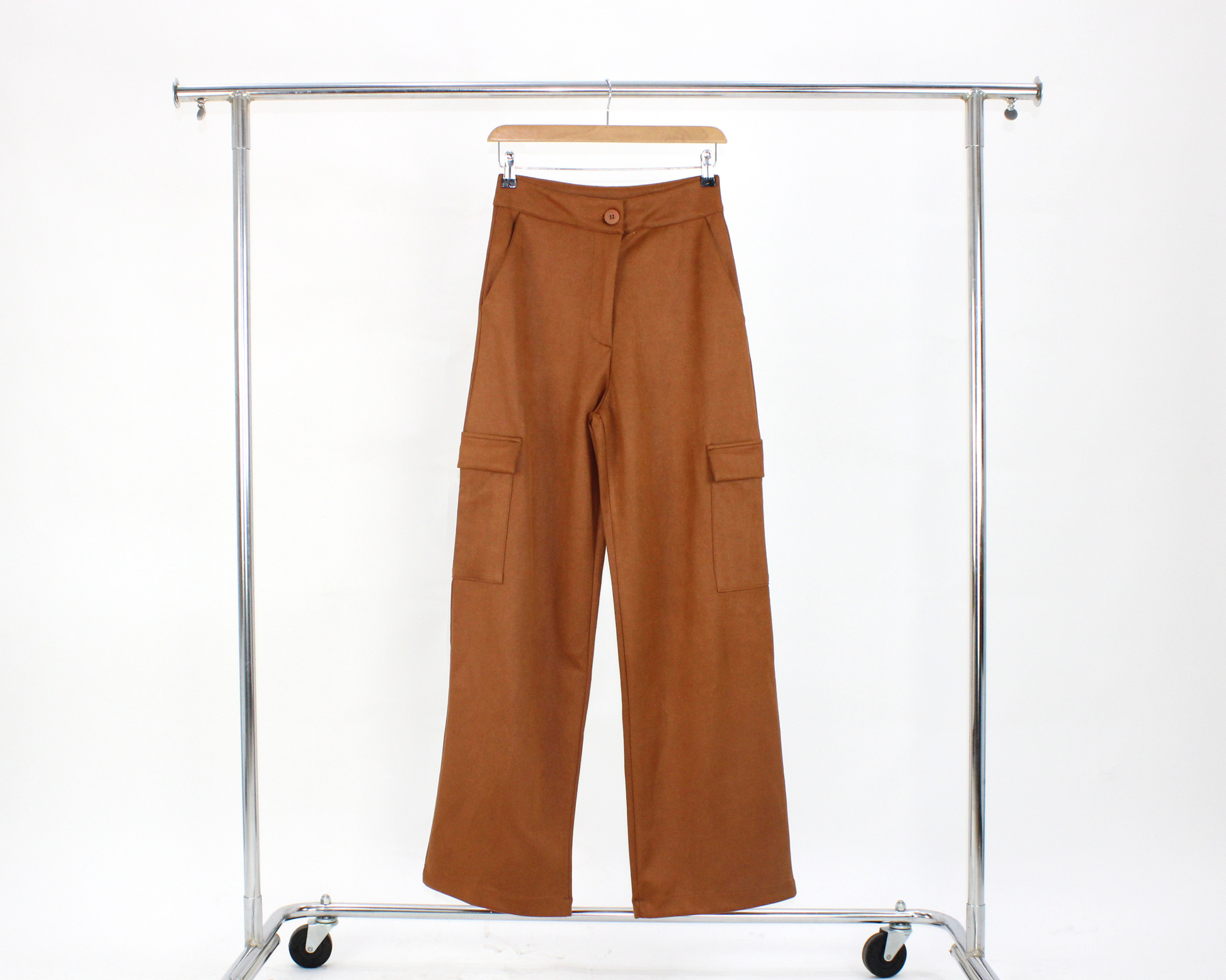 P295 Pantalon Cargo Lineas Diagonales