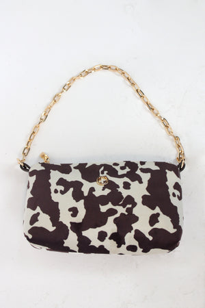 52565 Bolsa Mediana Estampado Vaca con Cadena