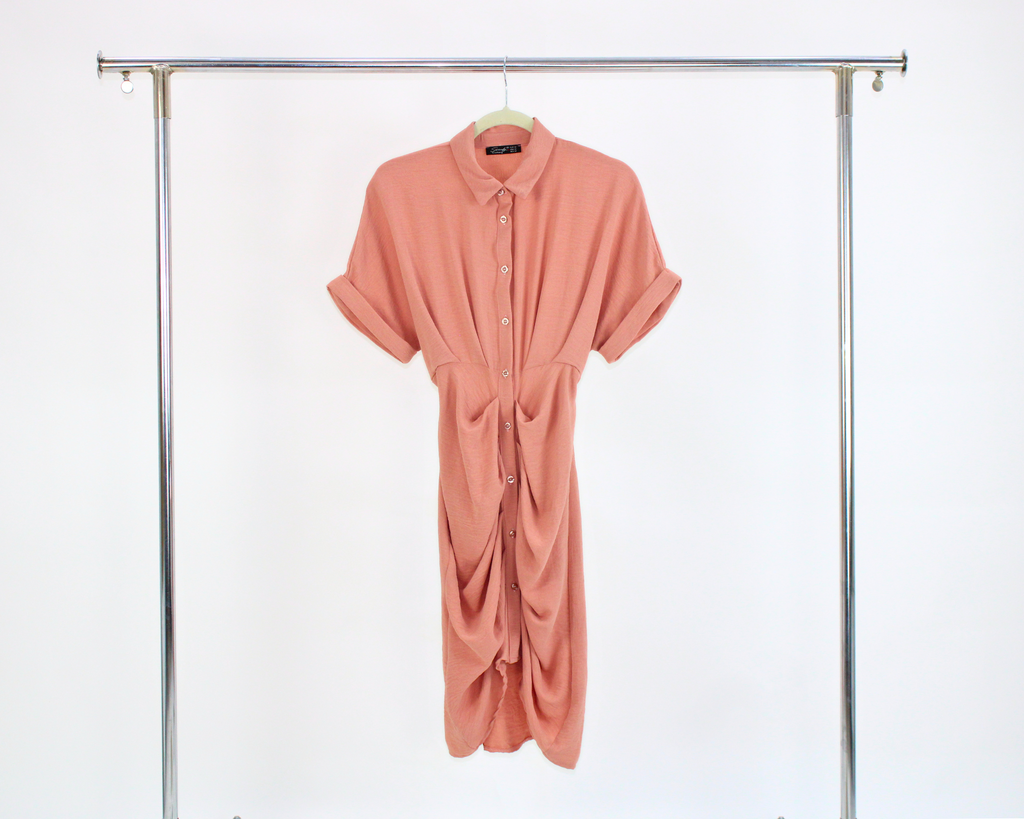 21248 Vestido camisero plizado