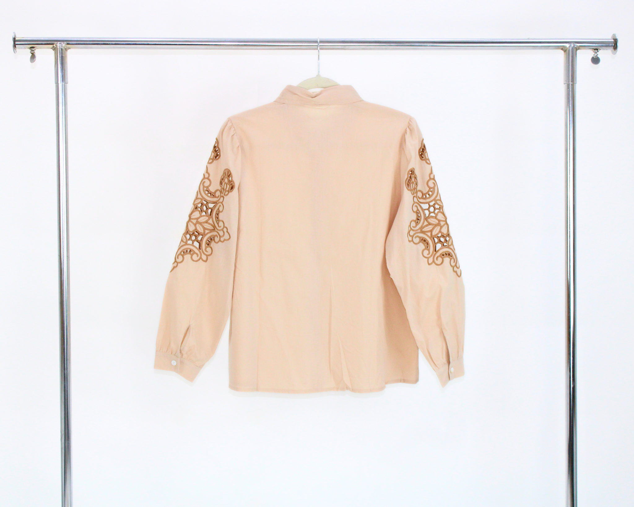 72269 Camisa tipo manta manga bordada