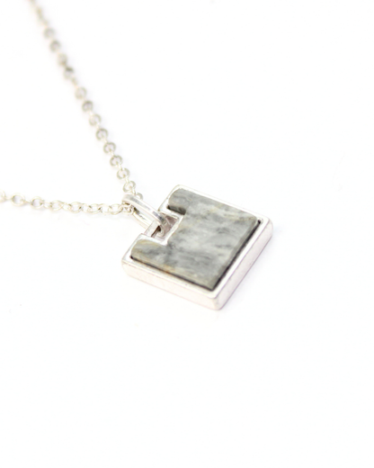 5750 Collar Doble Cadena y Piedra