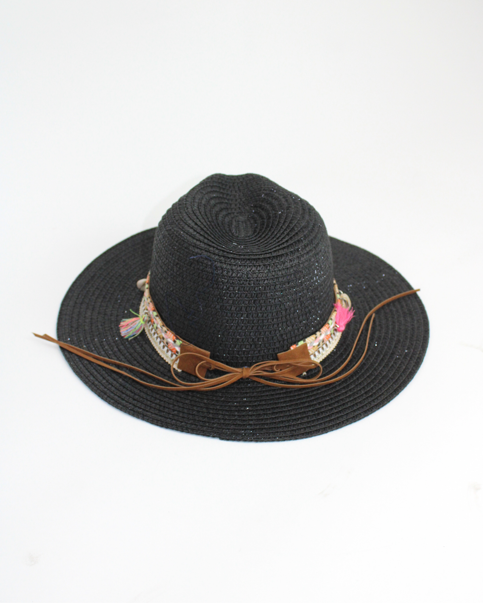 FH1187 Sombrero toquilla con motatas y conchas