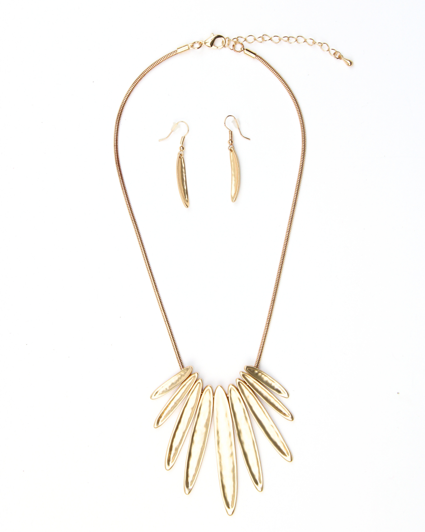 48731 Collar Corto De Dijes Largos