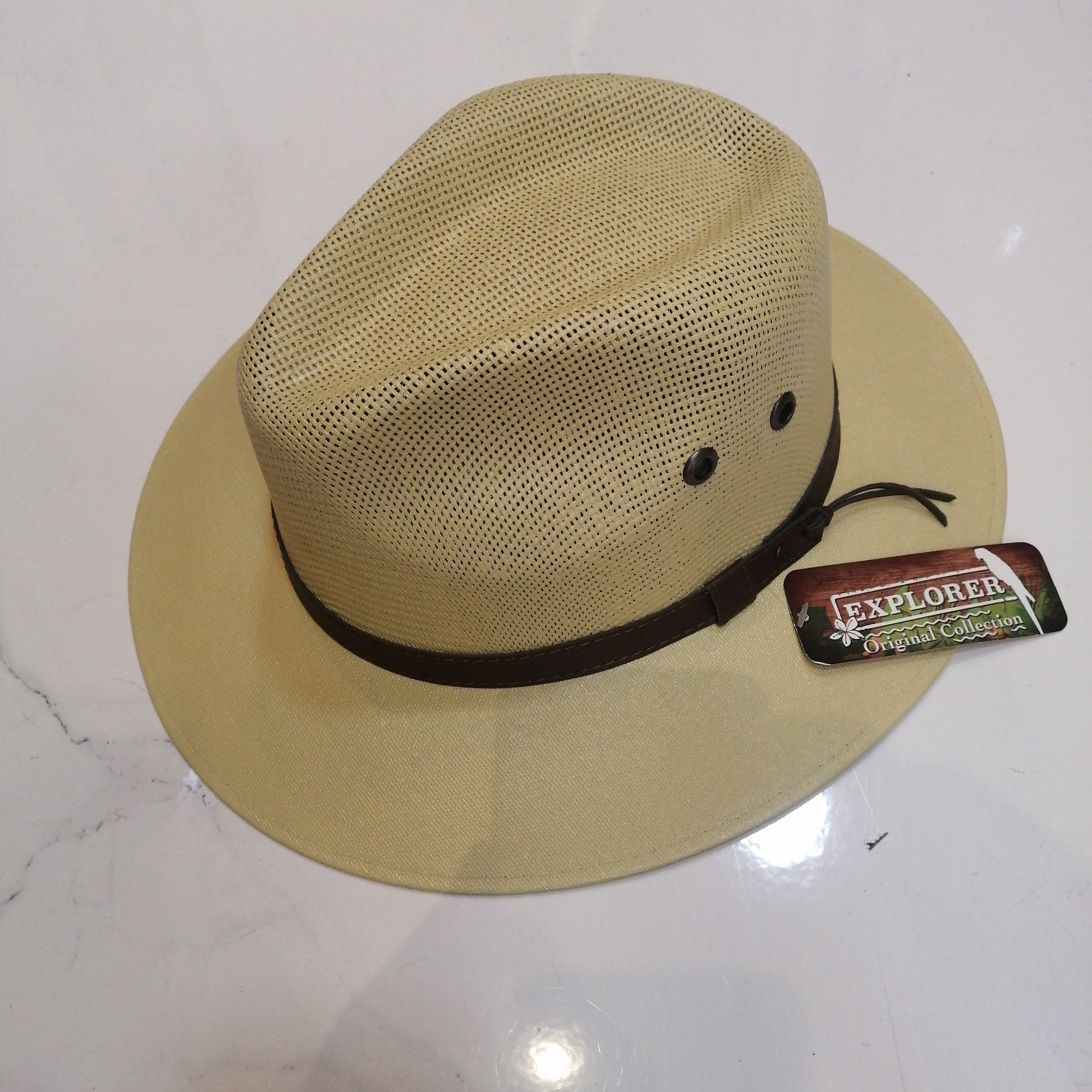 Sombrero Explorer 527